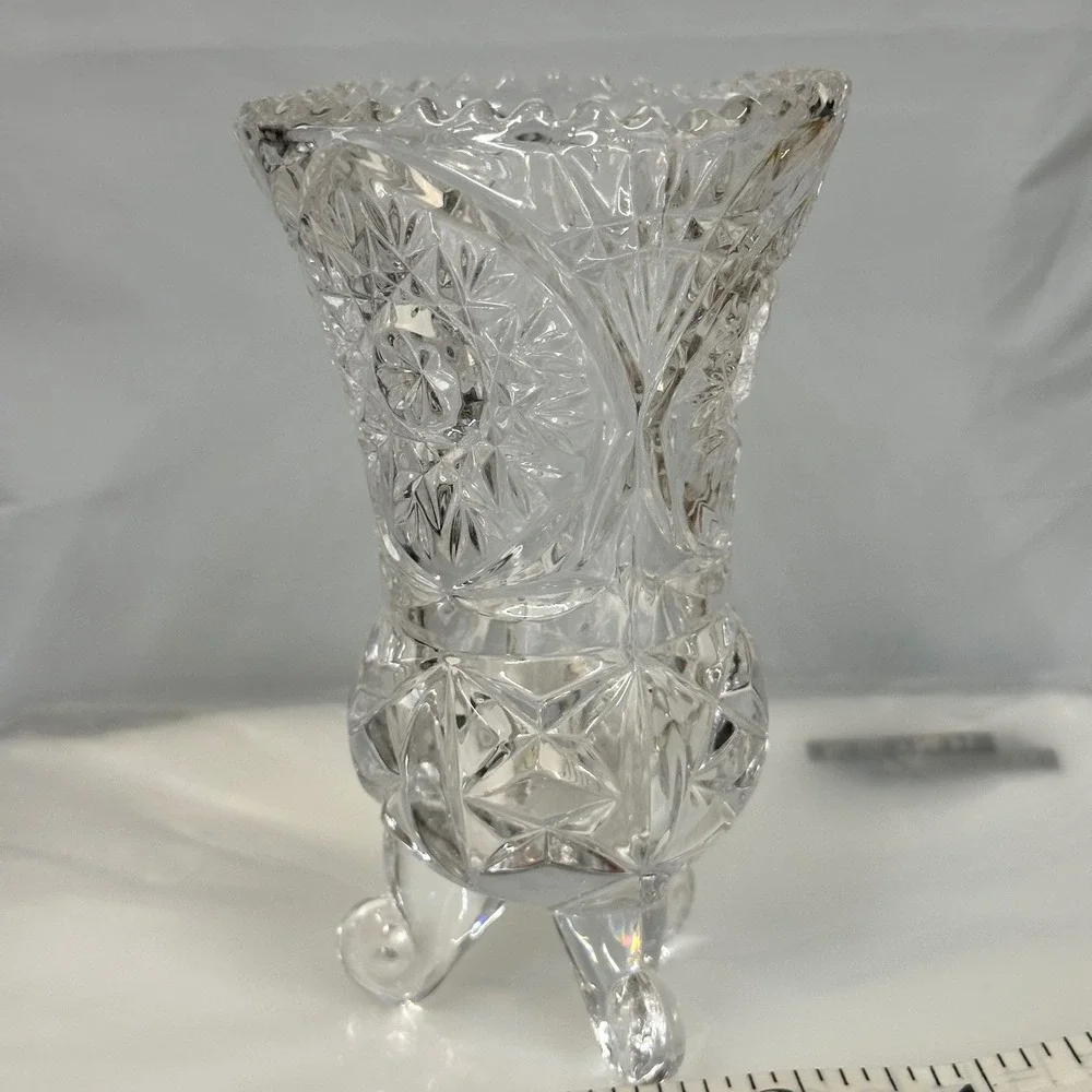 Vintage Crystal Bud Vase Unisex OS Clear‎ Cut Glass Pinwheel 3 Footed Excellent